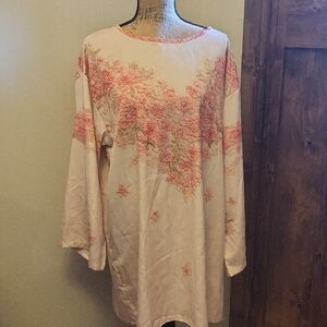 Source Unknown Pink Floral Tunic